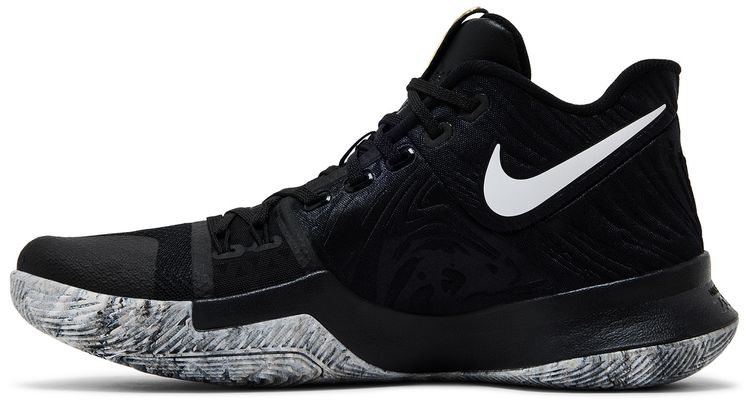 Nike Kyrie 3 BHM