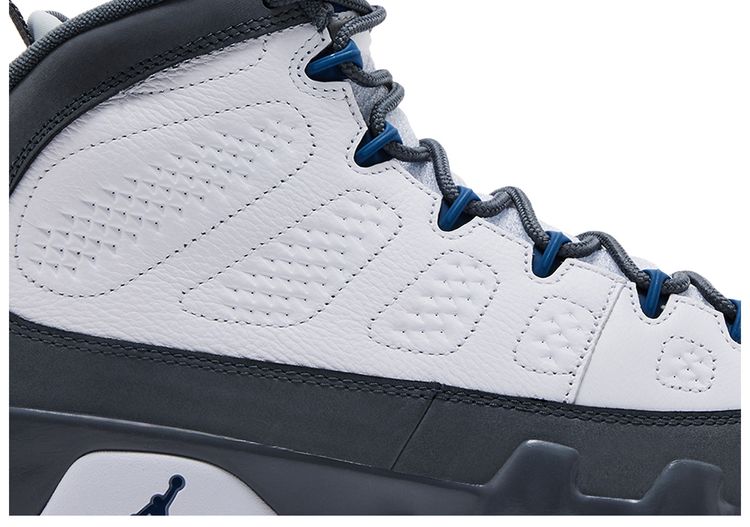 Air Jordan 9 Retro Flint Grey 2026