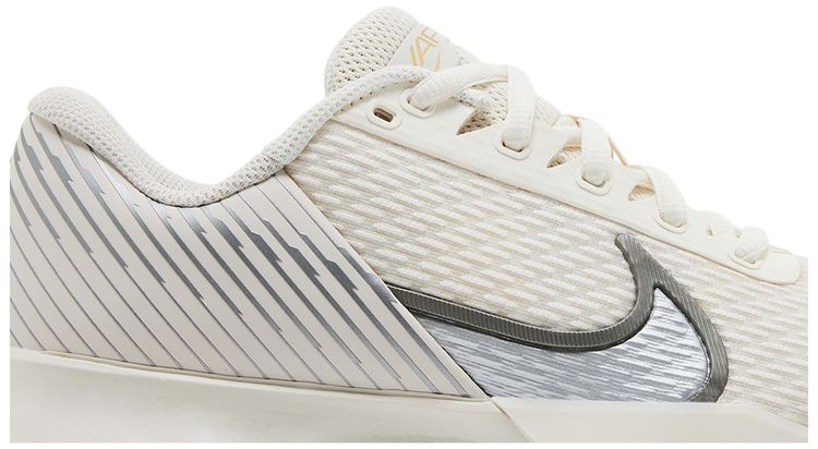 Wmns NikeCourt Air Zoom Vapor Pro 2 Premium HC Gold Flair Pack