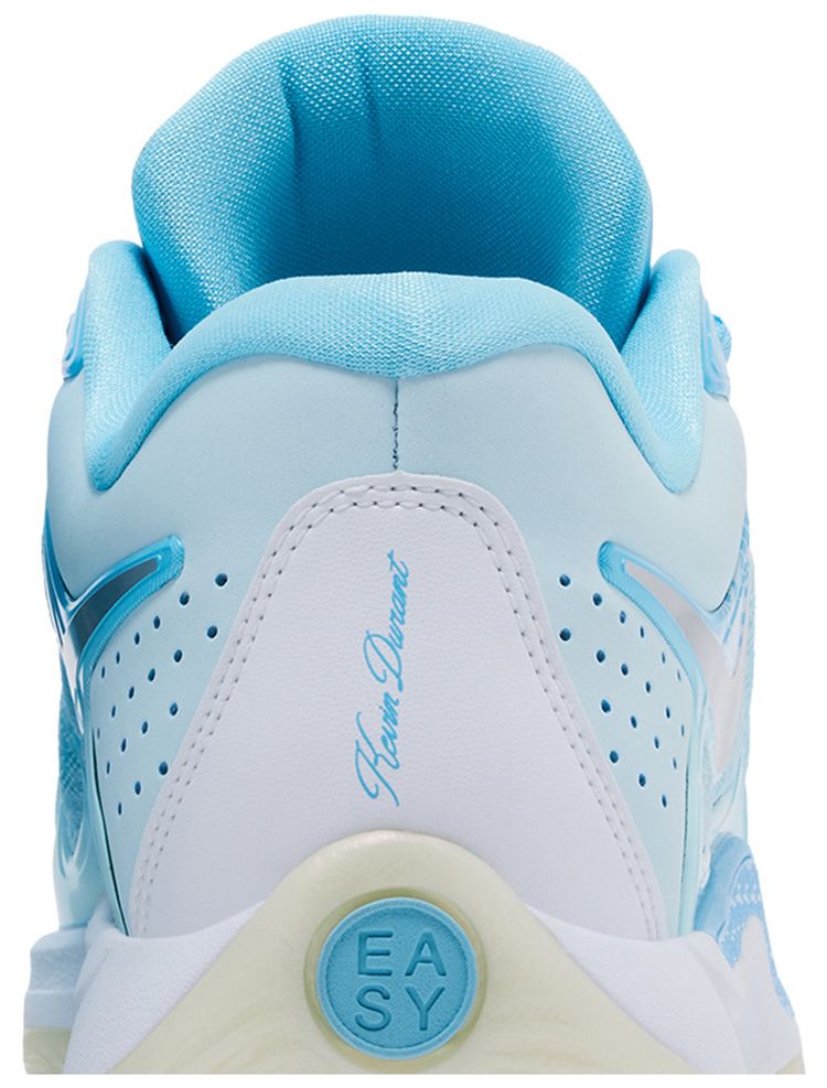 Nike KD 17 EP Christmas Pack