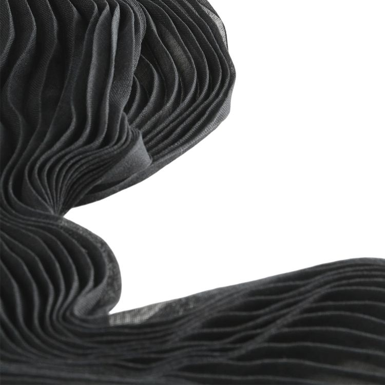 Issey Miyake Feather Ramie Pleats Stole Black