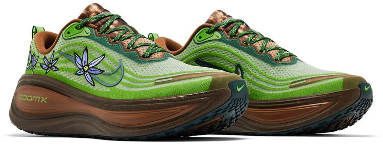 Nike Wmns Vomero Plus Doernbecher 2026