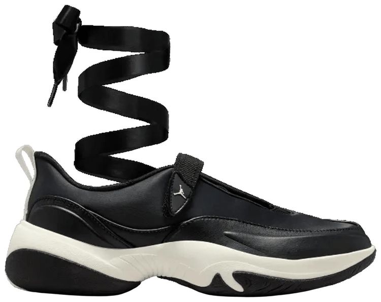 Wmns Air Jordan Pointe Black Sail