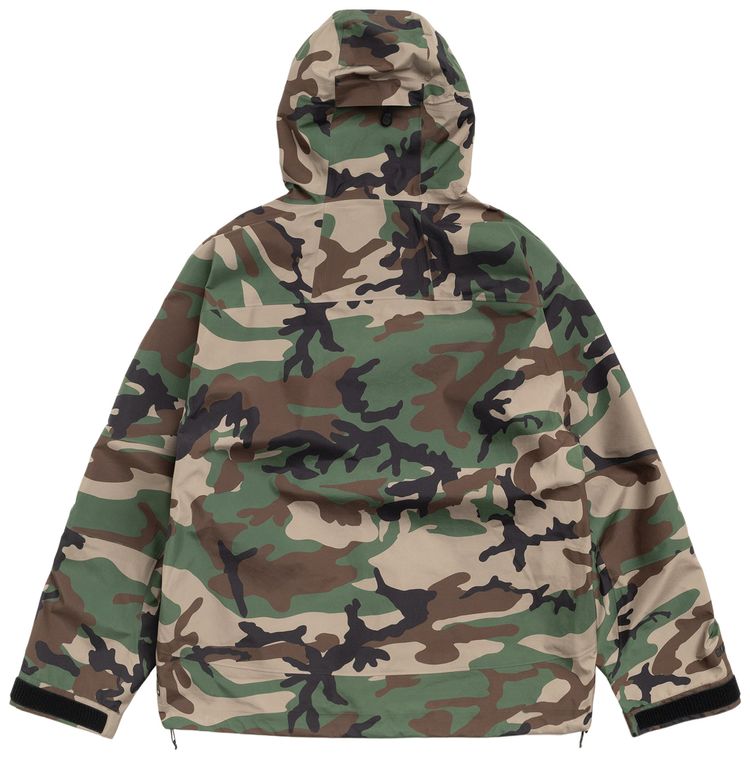 Stussy GORE TEX Guide Shell Woodland Camo