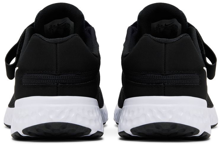 Nike Revolution 6 FlyEase GS Black White