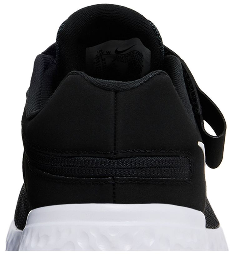 Nike Revolution 6 FlyEase GS Black White