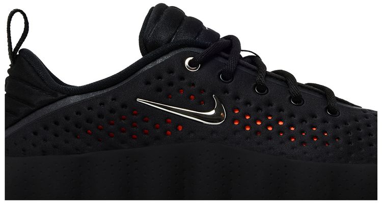 Nike Wmns Mind 002 Black Hyper Crimson
