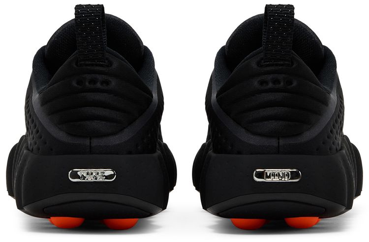 Nike Wmns Mind 002 Black Hyper Crimson