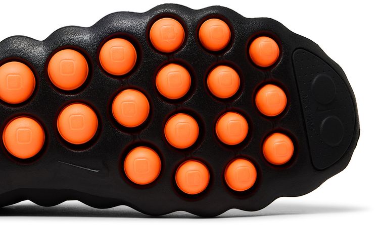 Nike Wmns Mind 002 Black Hyper Crimson