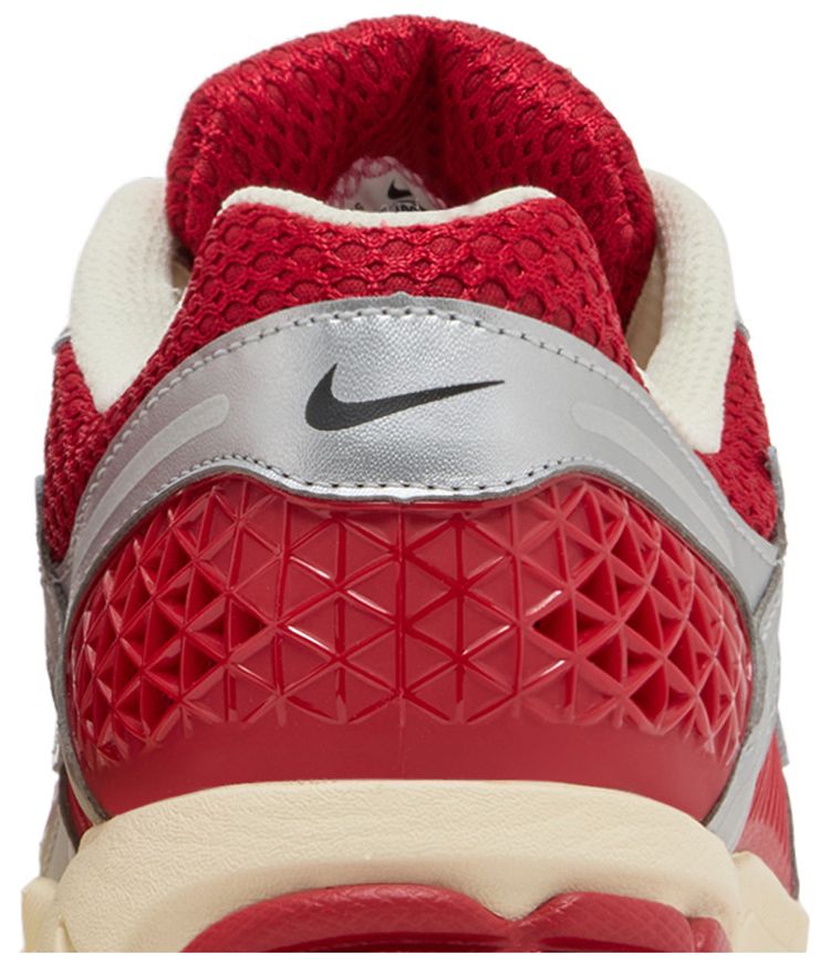 Nike Zoom Vomero 5 Gym Red Chrome