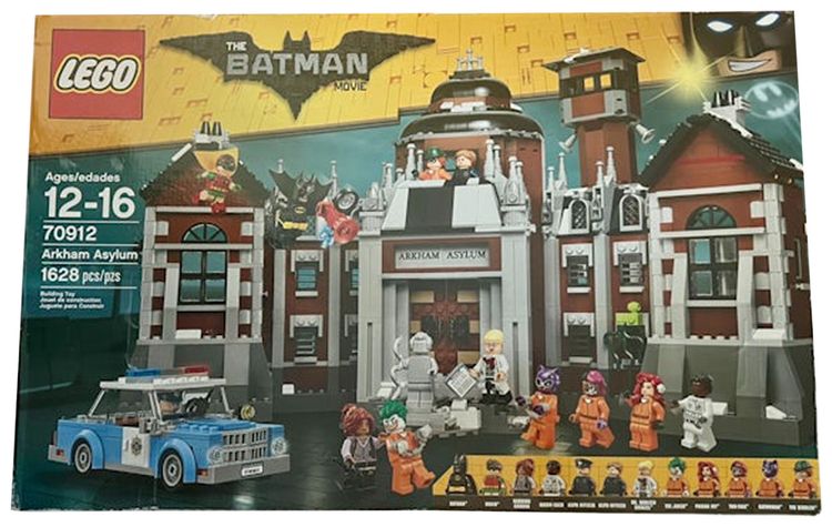 LEGO The Lego Batman Movie Arkham Asylum Set