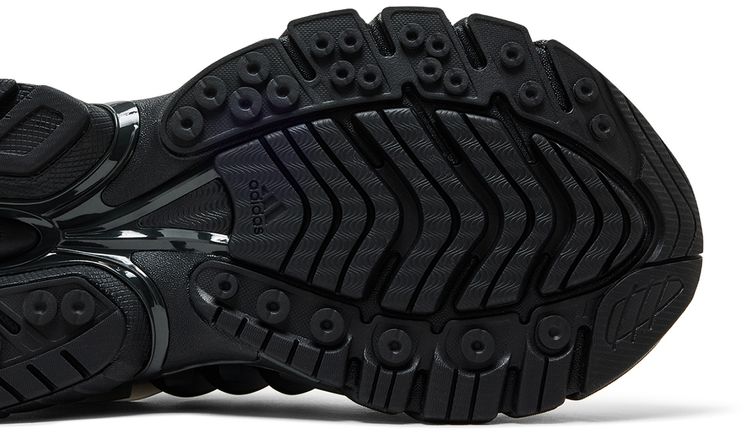 Pharrell x VIRGINIA x adidas Adistar Jellyfish Triple Black