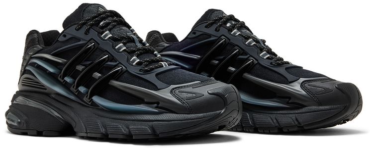 Pharrell x VIRGINIA x adidas Adistar Jellyfish Triple Black
