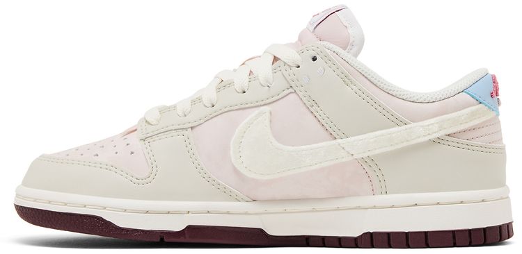 Nike Wmns Dunk Low Valentines Day 2026