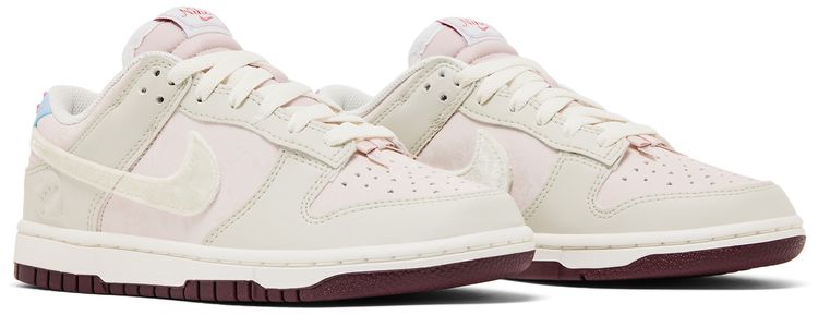 Nike Wmns Dunk Low Valentines Day 2026