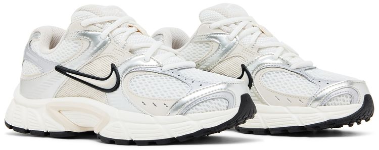 Nike Wmns V5 RNR Summit White Light Orewood