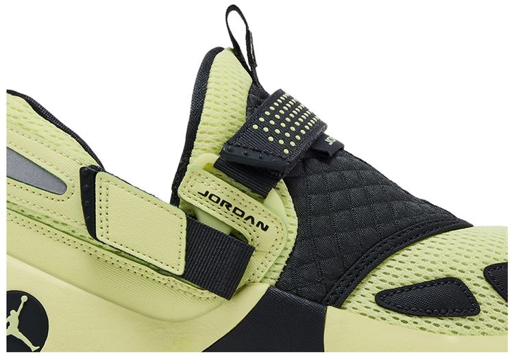 Air Jordan Wmns Jordan Trunner LX Luminous Green