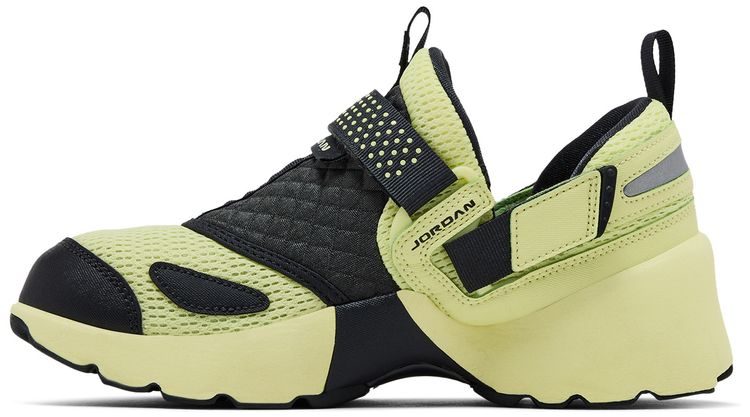 Air Jordan Wmns Jordan Trunner LX Luminous Green