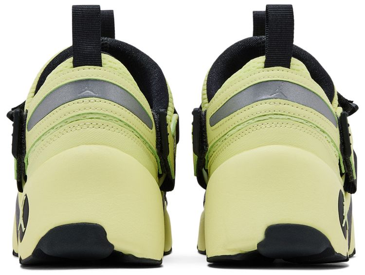 Air Jordan Wmns Jordan Trunner LX Luminous Green