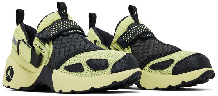 Air Jordan Wmns Jordan Trunner LX Luminous Green