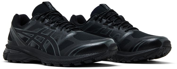ASICS Gel Terrain Triple Black