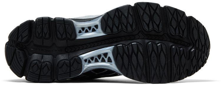 ASICS Gel Kayano 121 Silver Black