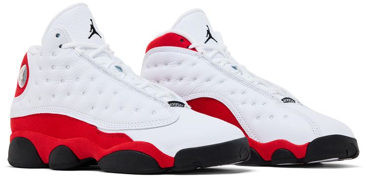 Air Jordan 13 Retro GS Chicago 2026