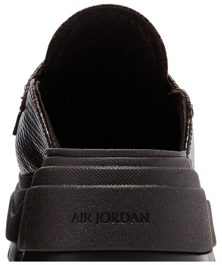 Wmns Air Jordan Mule SE Velvet Brown