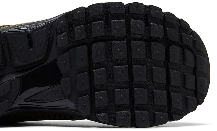 Nike Air Zoom Vomero 5 Olive Picante Red