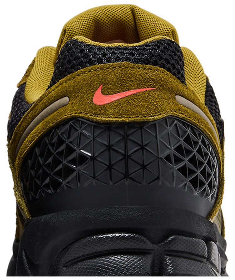 Nike Air Zoom Vomero 5 Olive Picante Red