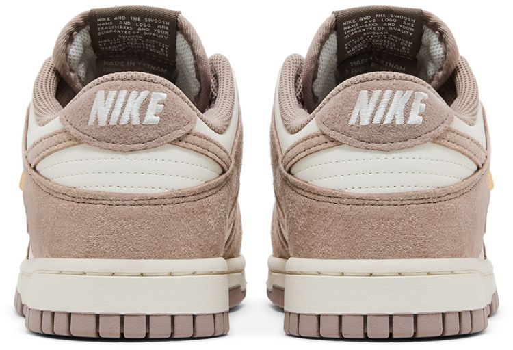Nike Wmns Dunk Low Malt Mini Swoosh