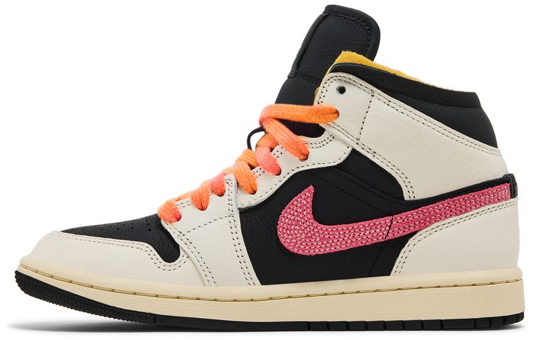 Wmns Air Jordan 1 Mid SE Edge Flight Club