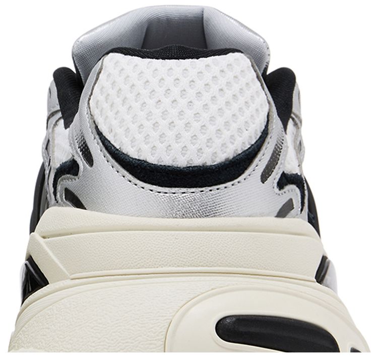 adidas Adistar XLG White Black Metallic Silver