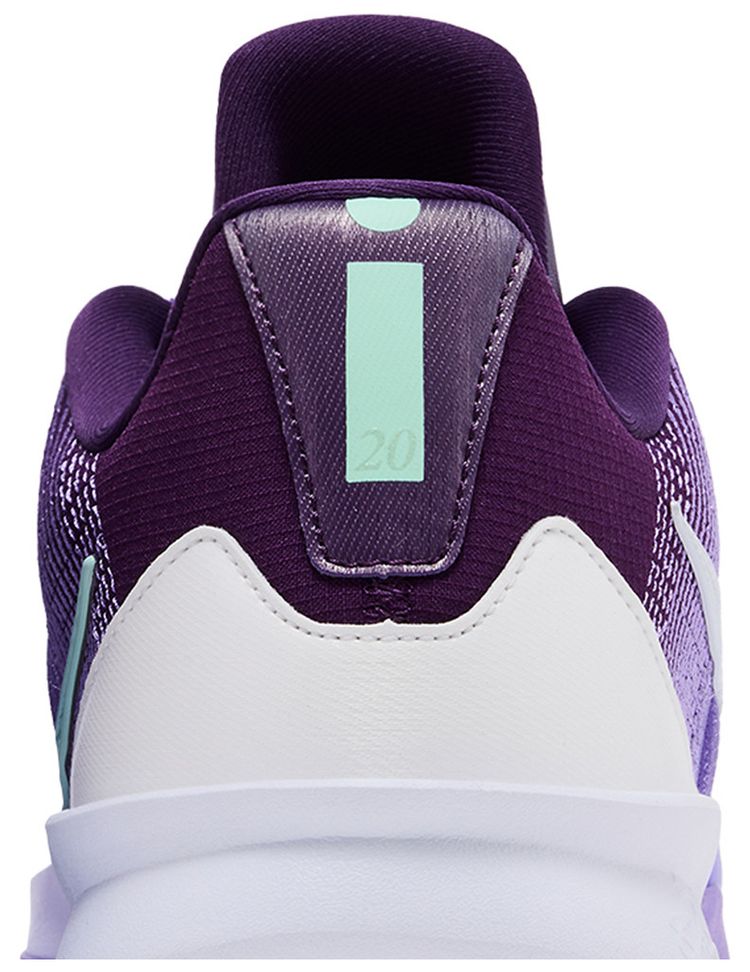 Nike Wmns Sabrina 3 Night Purple