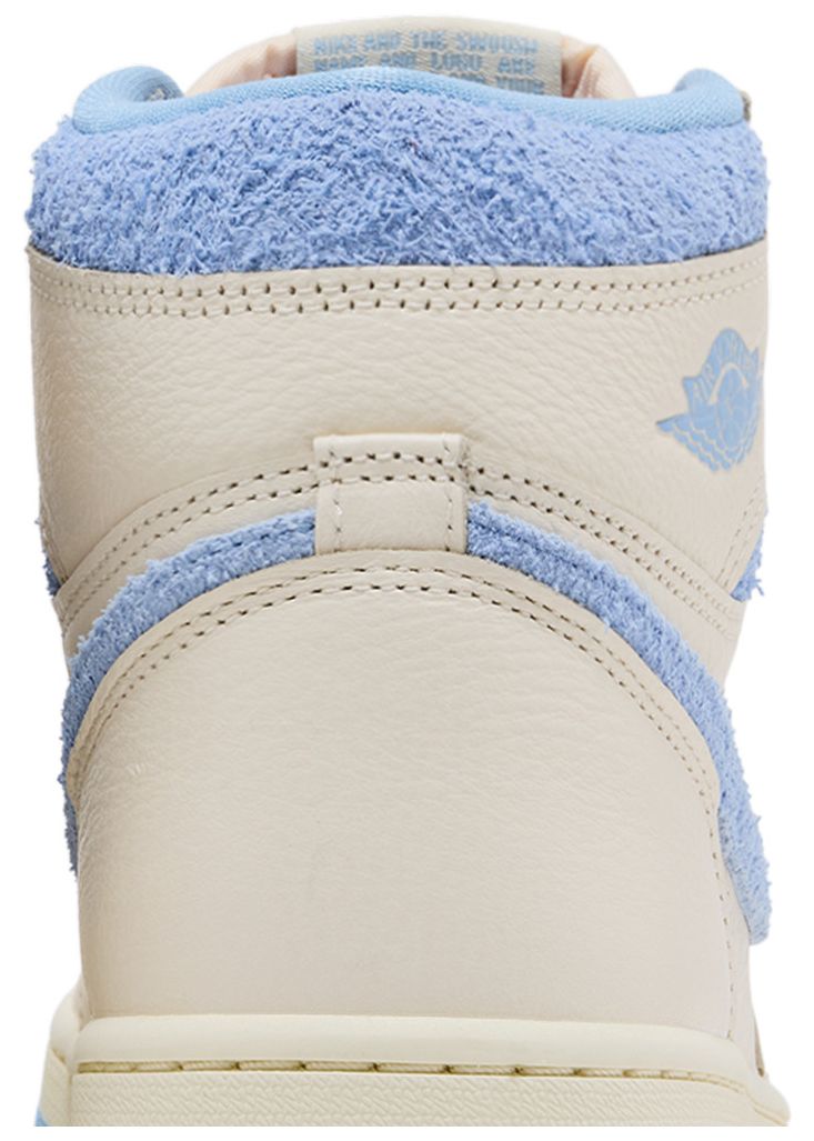 Wmns Air Jordan 1 High OG Pale Ivory Pyschic Blue