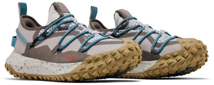 Nike ACG Mountain Fly Low GORE TEX College Grey Picante Red