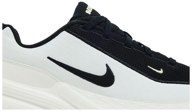 Nike Uplift SC Sail Black Lime