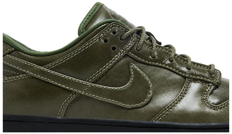 Nike Dunk Low Retro Premium QS Army Olive