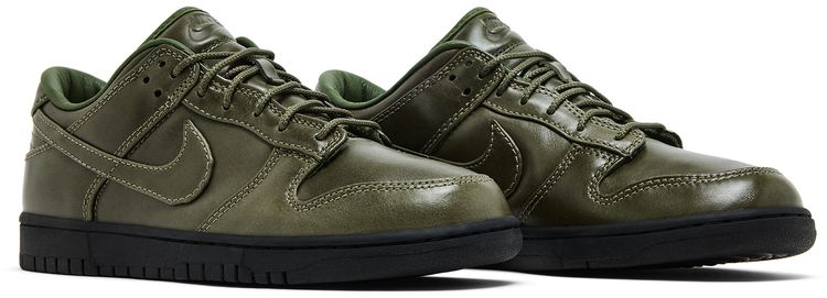 Nike Dunk Low Retro Premium QS Army Olive