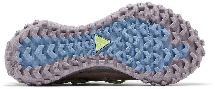 Nike ACG Mountain Fly Low GORE TEX Khaki Barely Volt