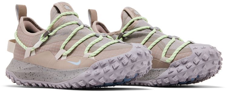 Nike ACG Mountain Fly Low GORE TEX Khaki Barely Volt