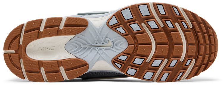 Nike V5 RNR Wolf Grey Gum