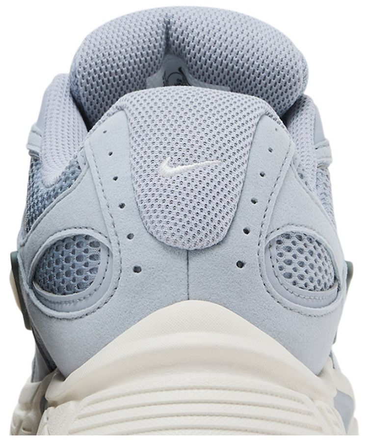 Nike V5 RNR Wolf Grey Gum