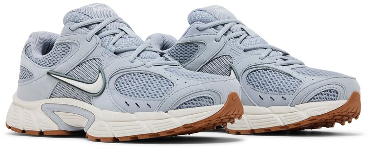 Nike V5 RNR Wolf Grey Gum