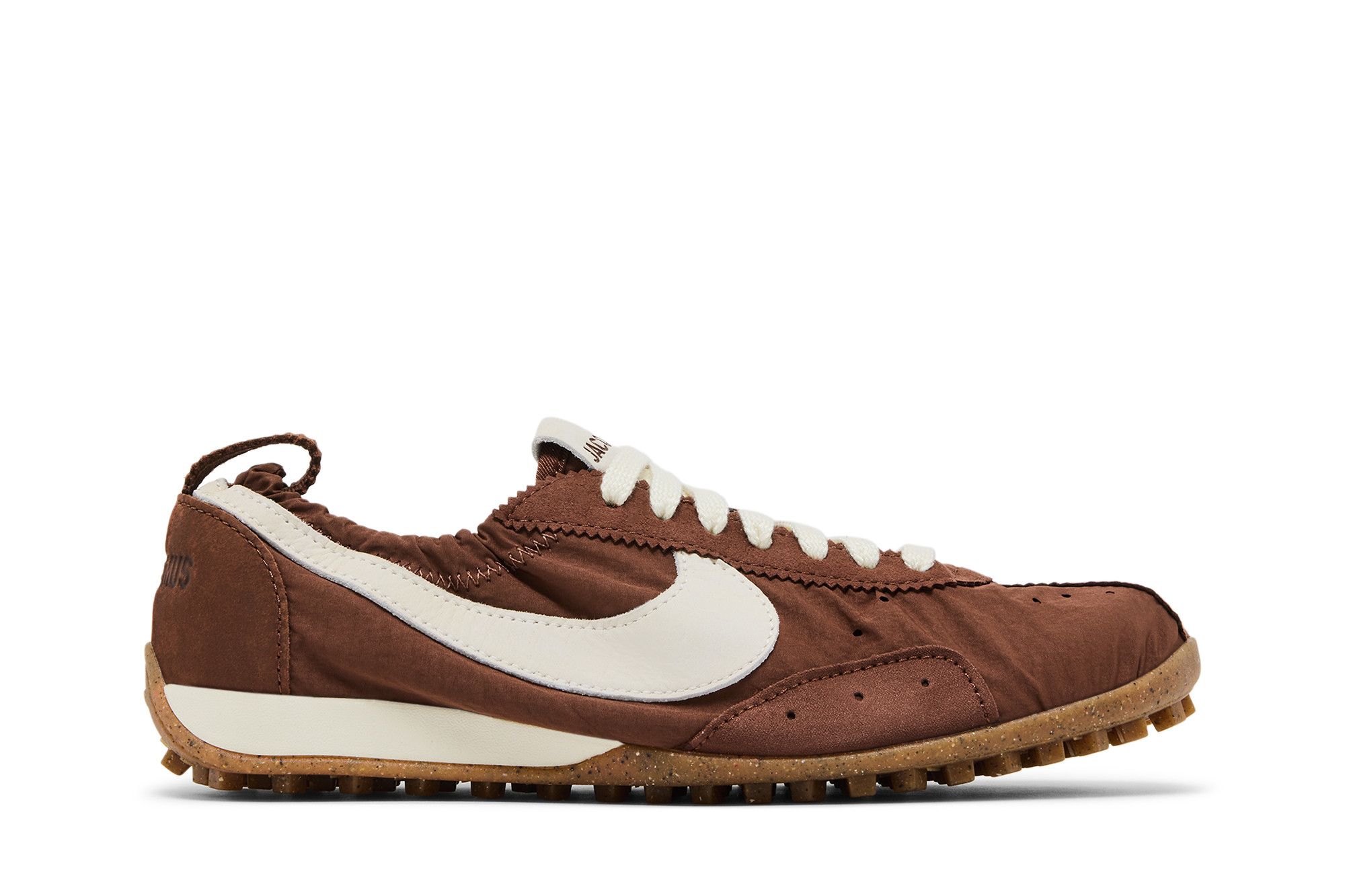 Buy Jacquemus x Wmns Nike Moon Shoe SP 'Fauna Brown' - HV8547 200