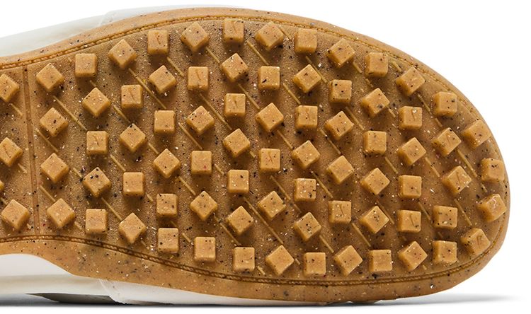 Jacquemus x Wmns Nike Moon Shoe SP Soft Pearl