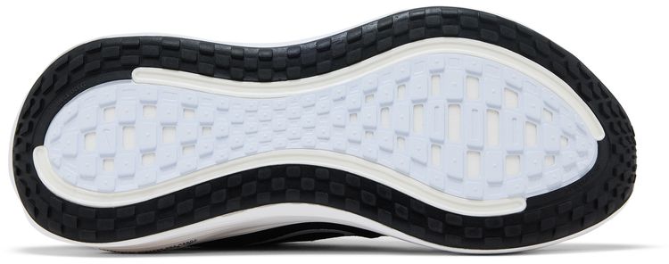 Nike Vomero Plus Black White