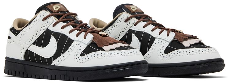 Nike Wmns Dunk Low LX Brogue