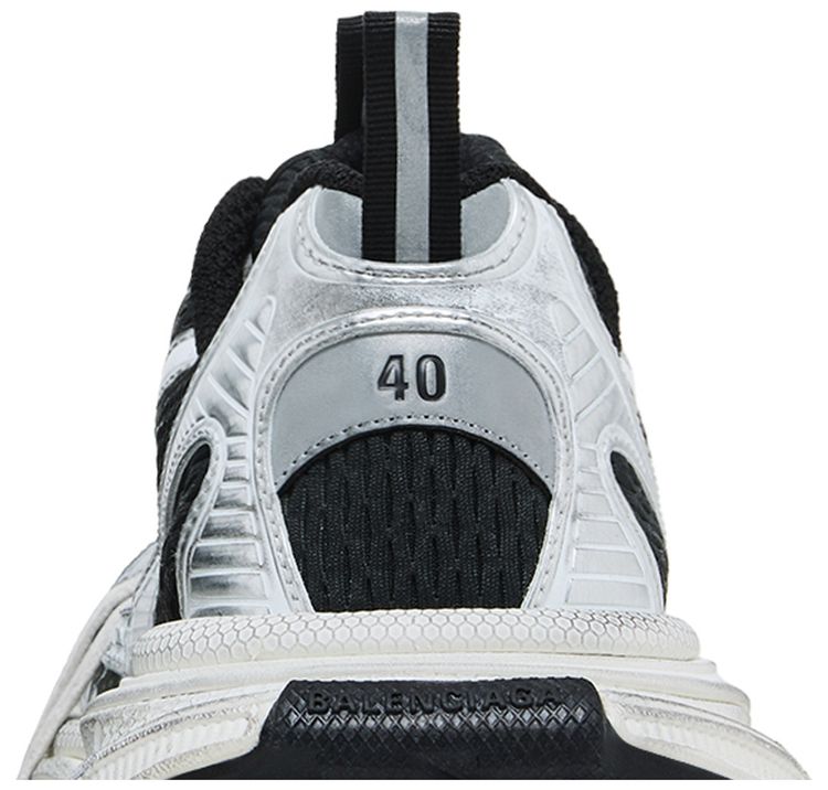 Balenciaga Wmns 3XL Sneaker Worn Out Gradient   Black Grey White