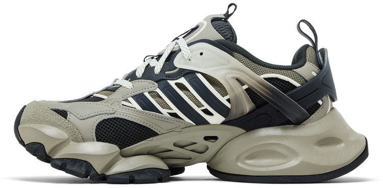adidas XLG Runner Deluxe Grey Black